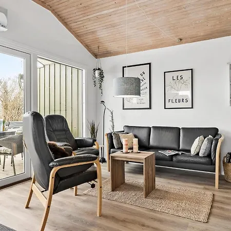 2 Bedroom Awesome In 펜션